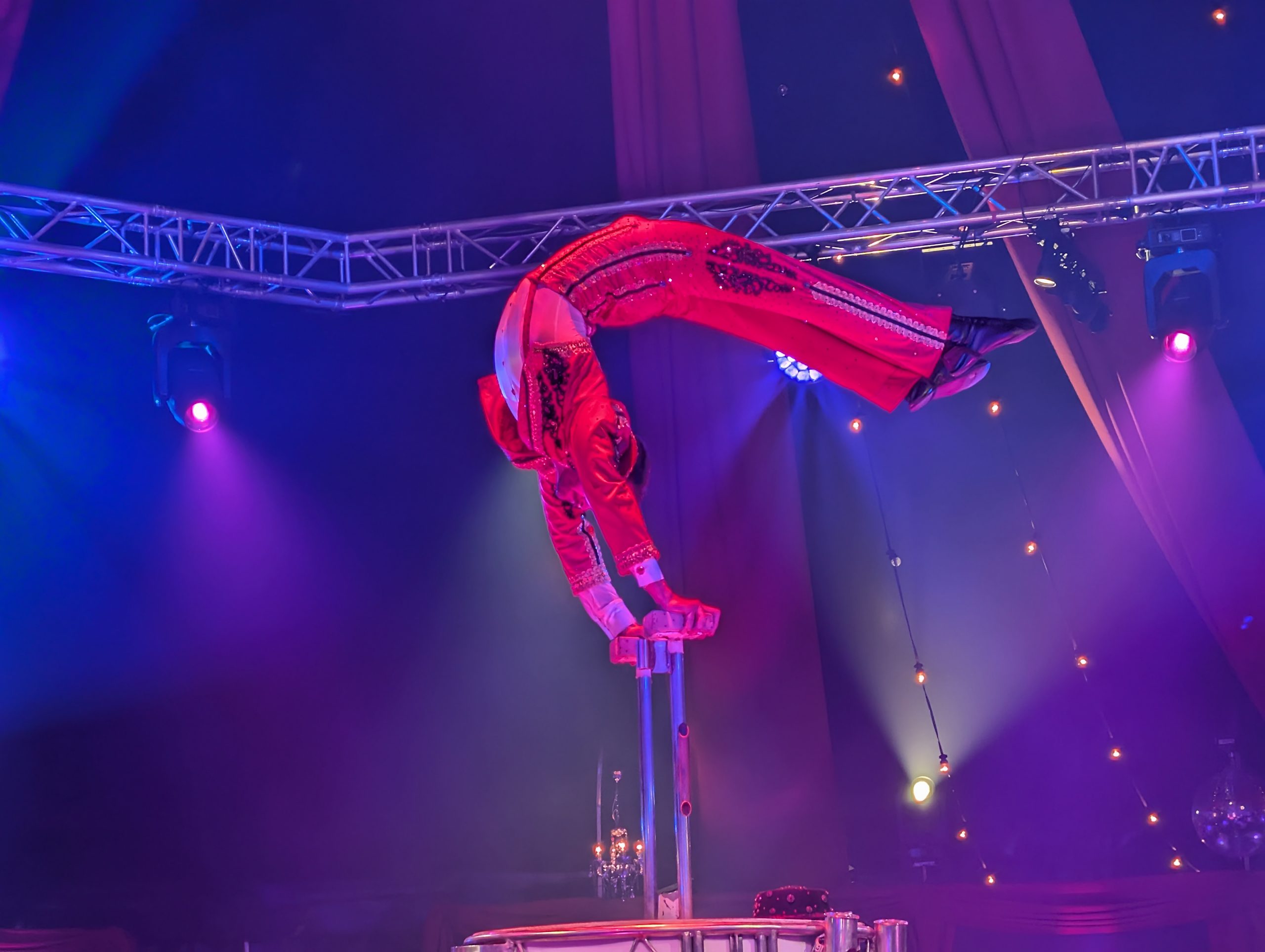 Die Stadt der Fächer hat einen Palast?